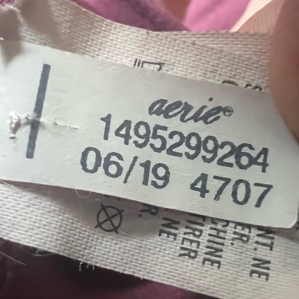 AERIE PLAY SHINE HIGH WAISTED
LEGGING - Picture 8 of 10